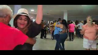 1729 Neuci o Vaqueiro do Forro Tel 27 99583 0135 Clube do Toudinho Baixo Guandu 