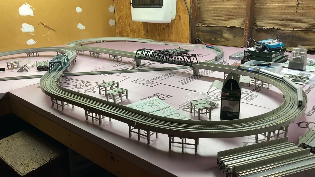 Kato n scale v12 v13 v16 - YouTube