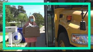 Pinellas volunteers deliver food to hungry students during the pandemic