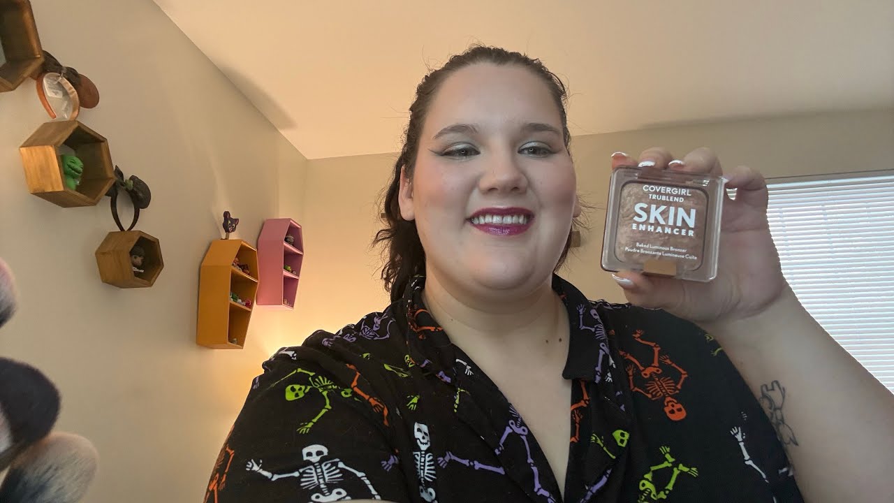 Trying the viral  cover girl baked luminous bronzer 