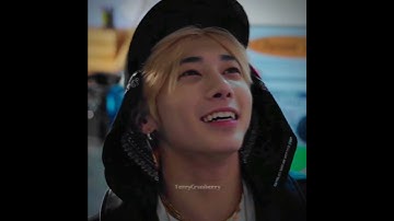 BG is me #tomorrow_x_together #taehyun #txt #txtmoa #beomgyu #taegyu