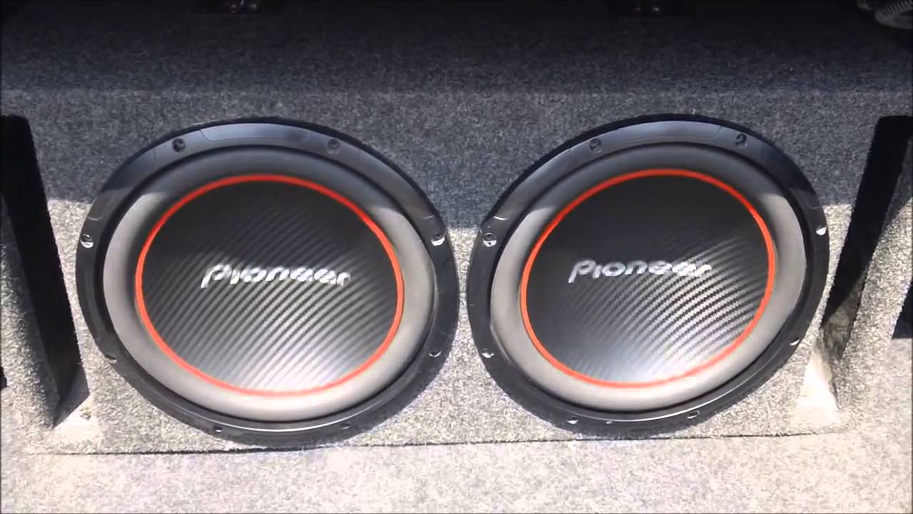 2 12 pioneer subs with box
