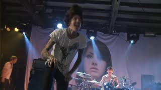 Bring Me The Horizon - Live In Mexico (2009) HD Pro Shot FULL PERFORMANCE