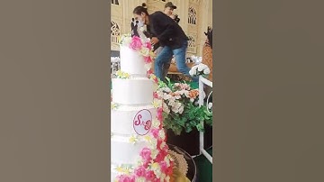 Thumbnail of kue pengantin | kue pernikahan | wedding cake | #shorts