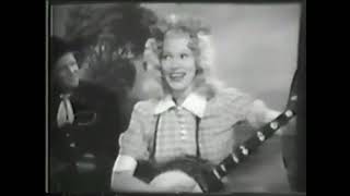 Cousin Emmy and Her Kinfolks (Swing In the Saddle, 1944)