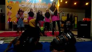 Penampilan Perkusi (Oppo Jare) Bikin Semua Orang Tertawa