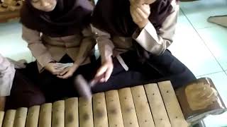Download Mp3 SMK AL-HUSNA CISAGA LATIHAN  DEGUNG 'JIRO' Gudang lagu Download Mp3 SMK AL-HUSNA CISAGA LATIHAN  DEGUNG 'JIRO'