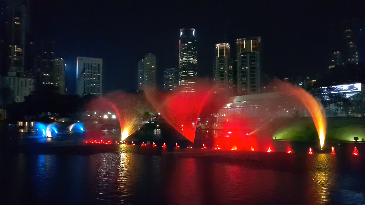 KLCC Musical Fountain Titanic Theme 4K 2160P YouTube