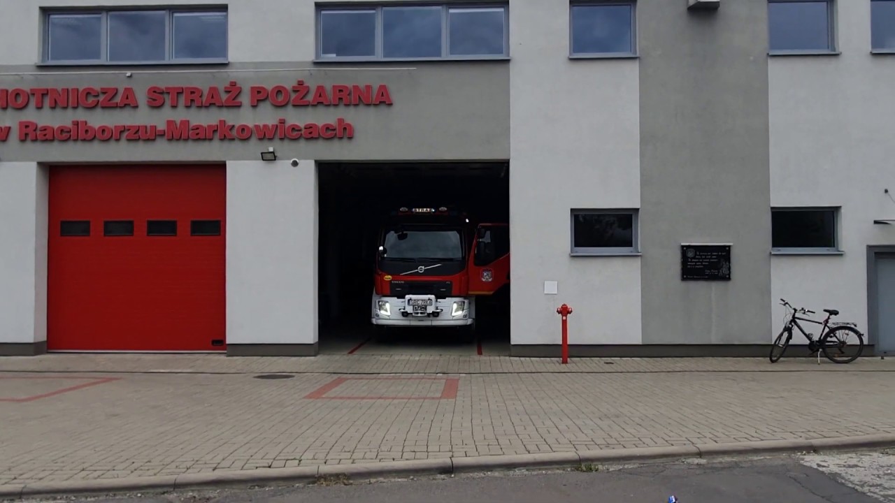 [Syrena] Wyjazd Alarmowy 2 zastępów GBA z OSP Markowice do poźaru.