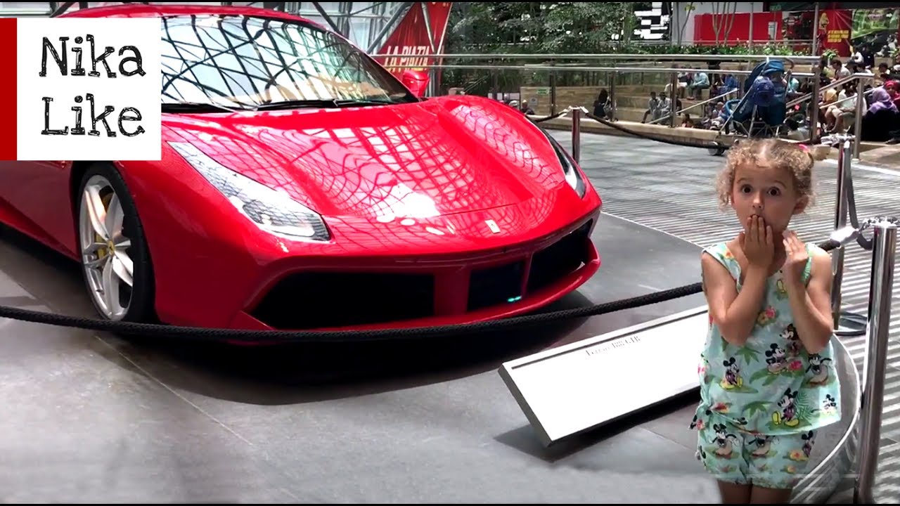 Ferrari парк в дубае
