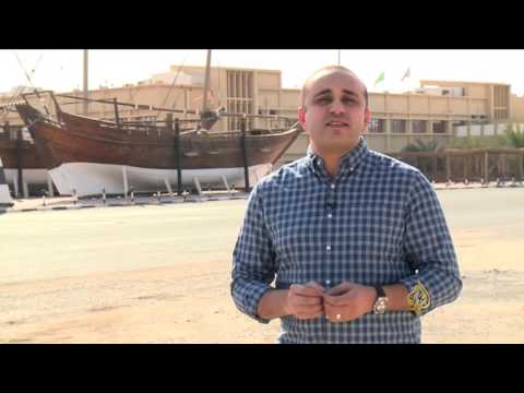 غابرييل لافين أميركي مولع بالعزف على العود