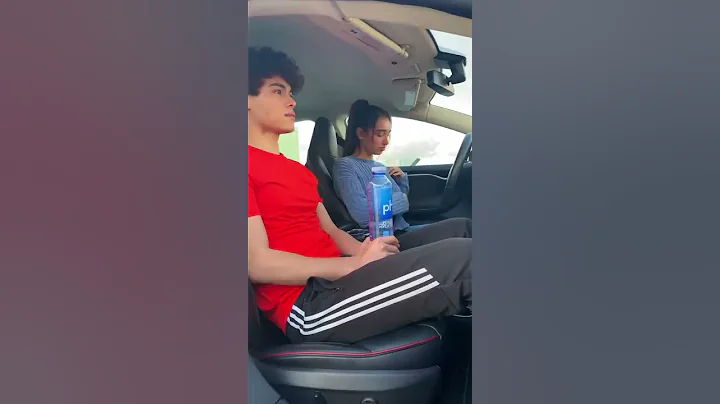 BEST WAY TO AVOID GETTING ROBBED