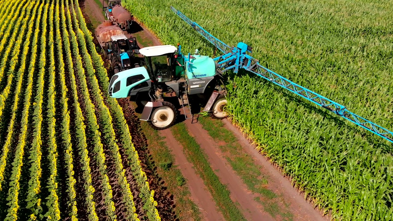 Робота оприскувача BERTHOUD RAPTOR 3240