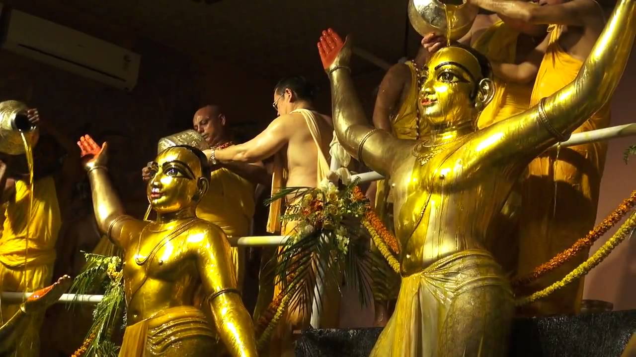 Panchatattva Maha Abhishek 2014 - Mayapur