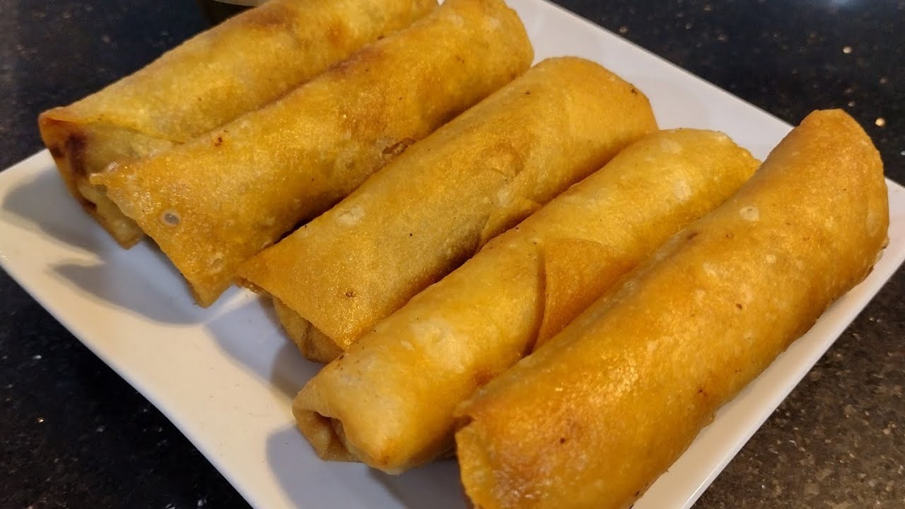 Restaurant Style Chicken Spring Roll by Cuisine and creative world 