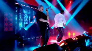 Eminem performs LIVE on the Jonathan Ross Show- Perfect HD