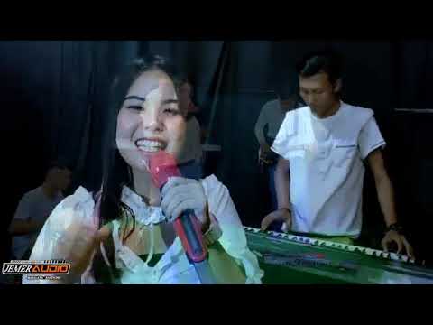 alololo sayang versi koplo lagu yang lagi viral (Cover Nuri ences)