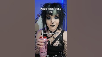 It do be like that 😀 #emogirl #emo #irish #goth #alternative #monsterenergy #gothgirl