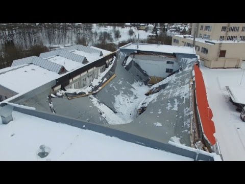 Gym Roof Collapses During Game