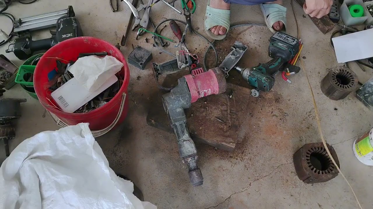 Sửa máy đục bê tông đơn giản 