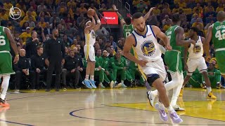 The Warriors Trust In Each Other | Steph Looks Away As Klay Shoots Three