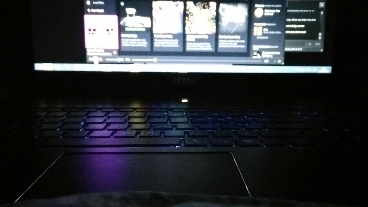 MSI GS70 Stealth Pro keyboard