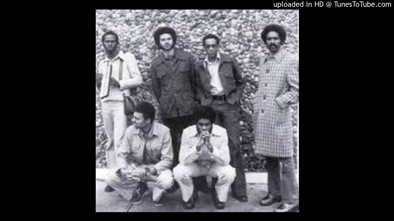 Watch THE BLACKBYRDS - CORNBREAD on YouTube Watch THE BLACKBYRDS - CORNBREAD on YouTube