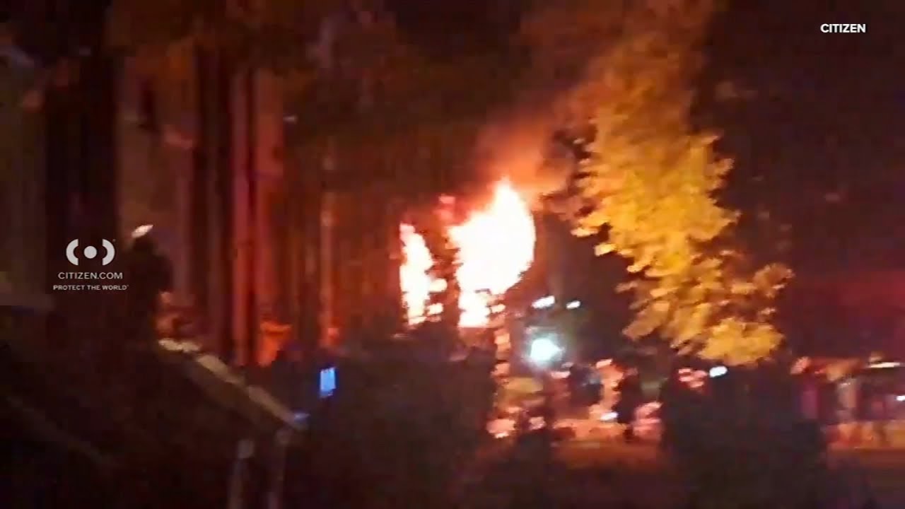 Man dead after fire in Cicero apartment building, officials say - YouTube