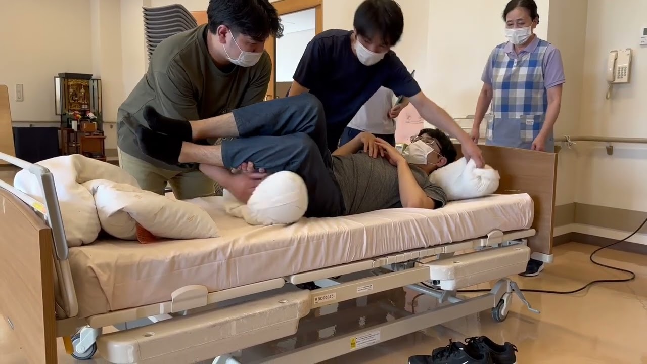 検討会（外部講師を招いて）