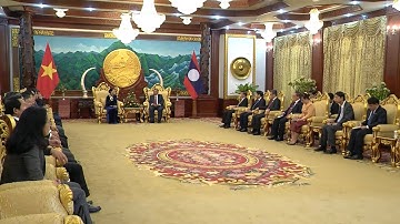 Chủ tịch Quốc hội Nguyễn Thị Kim Ngân chào xã giao Tổng Bí thư, Chủ tịch nước CHDCND Lào