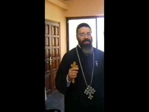 ترنيمة انا بيكي بتشفع القمص انطونيوس داود متى صاحب الصوت الجميل 11 8 2012