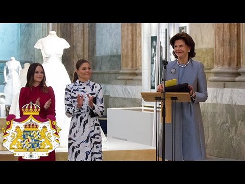 Video: Prinsessan Leonor återkommer Tillsammans Med Drottningen Letizia