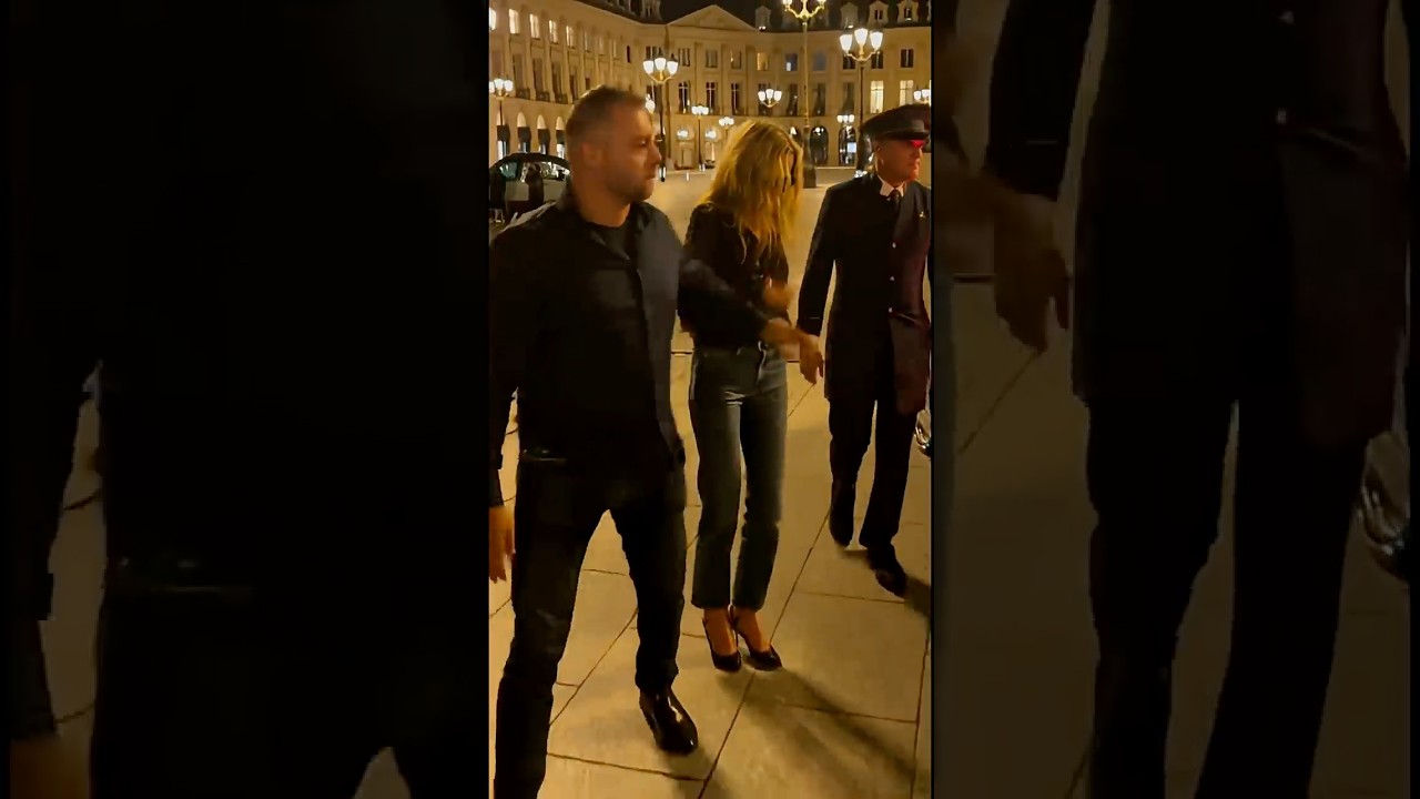 Ver Kate Moss Dancing at Fashionweek Paris #katemoss #drunk #fashionweek #viral #paparazzi #paris #2026 no YouTube Ver Kate Moss Dancing at Fashionweek Paris #katemoss #drunk #fashionweek #viral #paparazzi #paris #2026 no YouTube