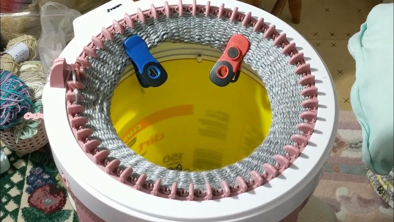super-easy-to-knit-a-simple-hat-on-a-knitting-machine-and-pick-up