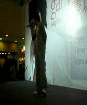 Gary Cao Ge 曹格 at IMM 3/3/07 singing 3-7-20-1