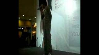 Gary Cao Ge 曹格 at IMM 3/3/07 singing 3-7-20-1