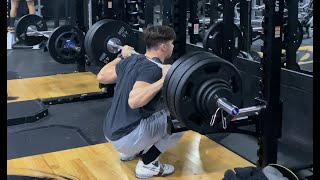 200 kg (440 lb) ATG beltless squat at 88 kg
