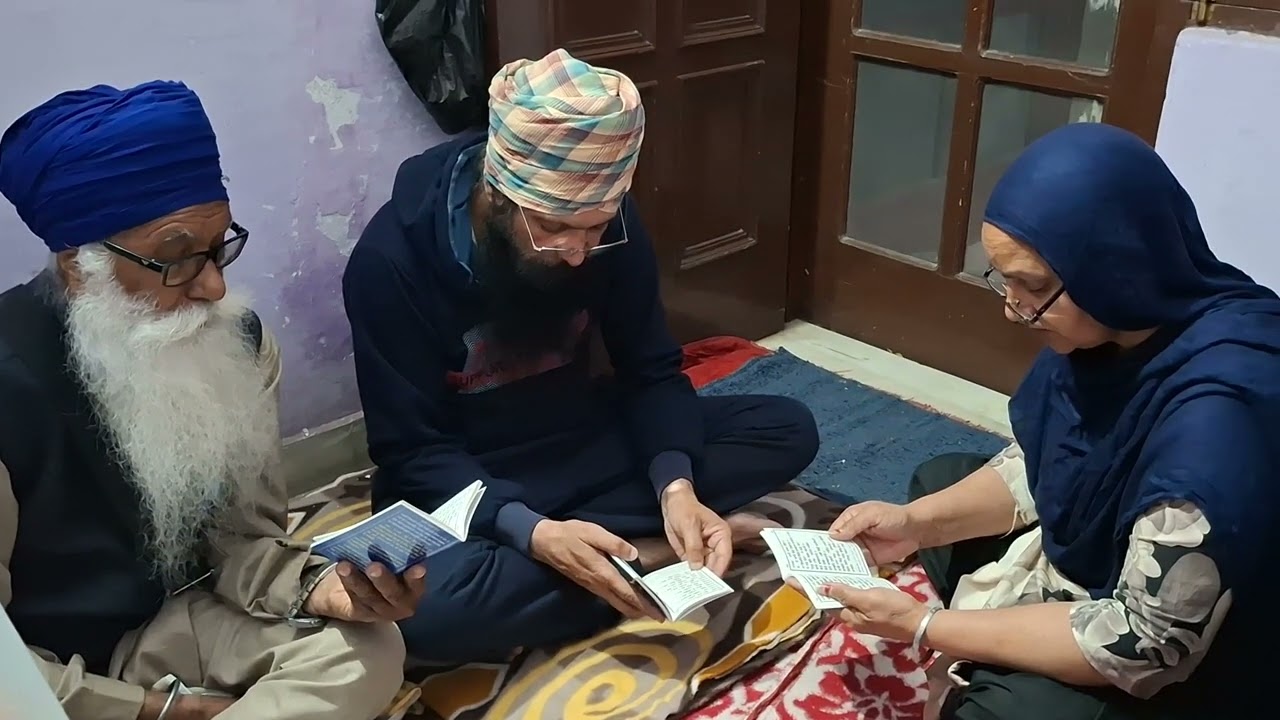 ਸਾਲਾਹੀ ਸਾਲਾਹਿ,ਏਤੀ ਸੁਰਤਿ ਨ ਪਾਈਆ।।