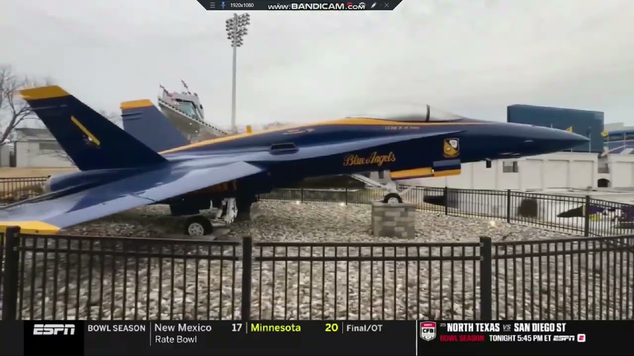 Вступление к трансляции американского футбола CFB на ESPN. Игра в боулинг. Военный кубок. Питтсбу...