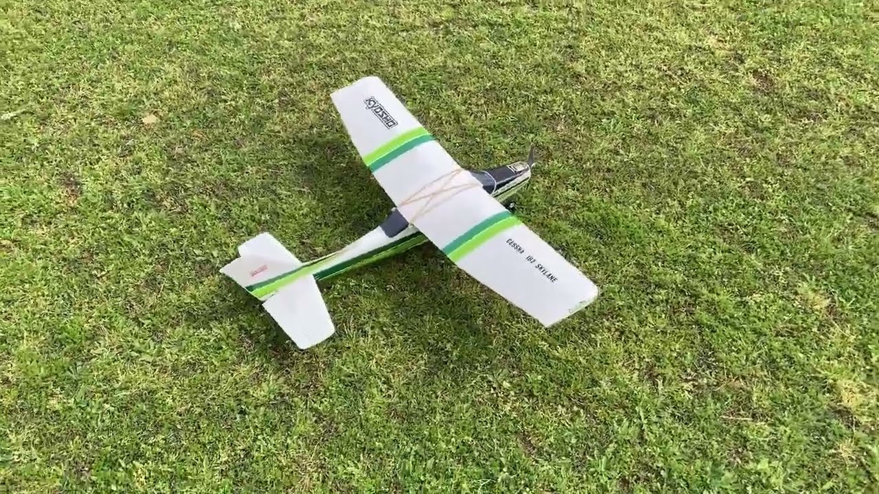 KYOSHO 049 CESSNA 182 SKYLANE スカイレーン Vintage Kyosho 049 Cessna 182 Skylane Cox 049 Engine