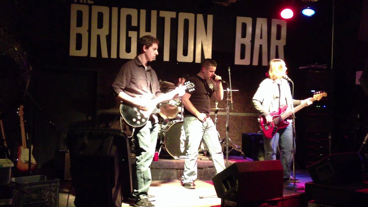Trippin Cocaine (LIVE at the Brighton Bar)
