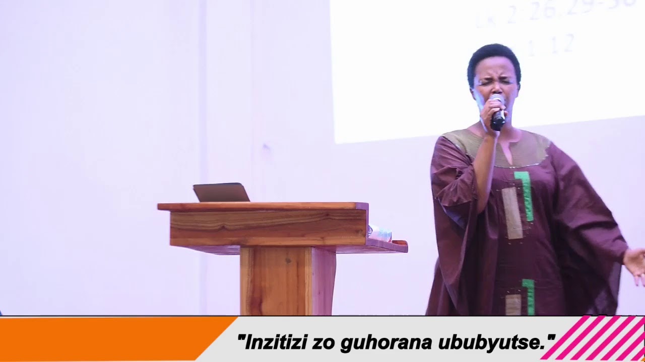 Inzitizi zo guhorana ububyutse." Hortense Mazimpaka