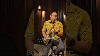 Download Lagu Bunga Terakhir - Bebi Romeo (Velix Saxo \u0026 Uncle John Cover) MP3