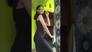 Gadis Bali Cantik Gusti Ayu Ratih