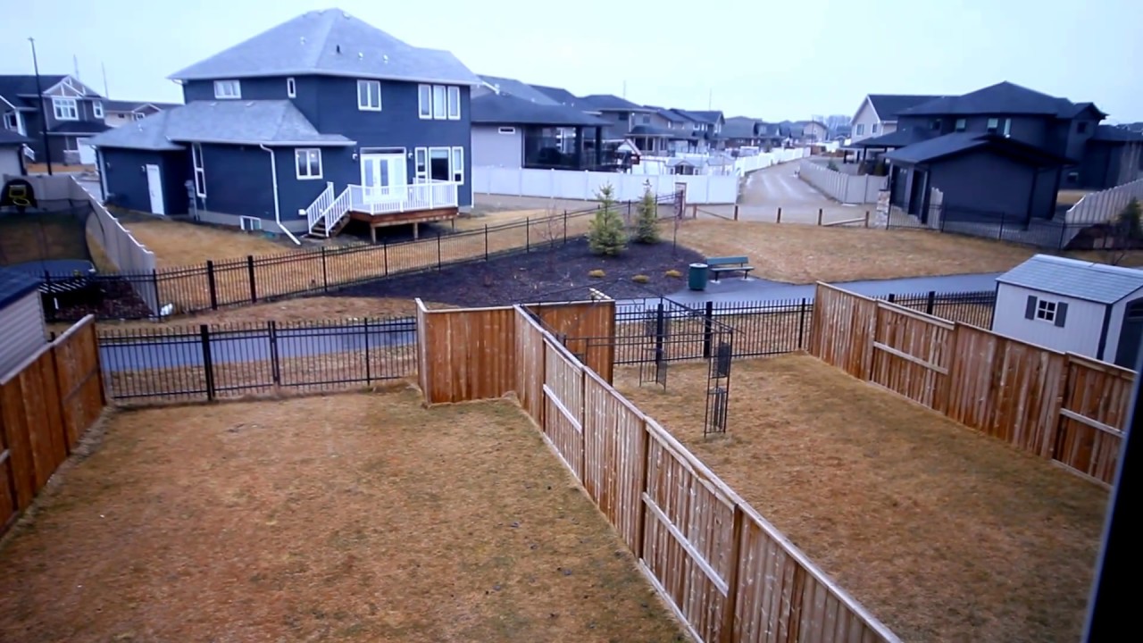 Red Deer 1/2 duplex for sale by Real Estate