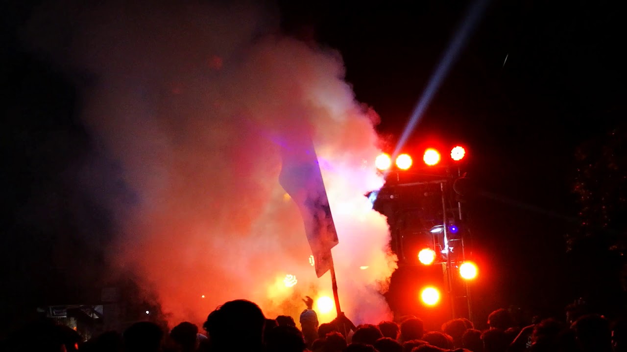 amazing Live dj at kallingal nercha tirur don't MISS it to watchലൈവ് ഡിജെ at കല്ലിങ്ങൽ നേർച്ച(4)