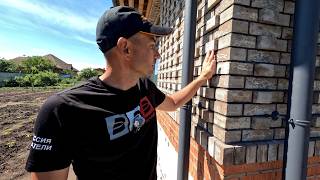 Такой дом единственный в нашем городе. Полный обзор и история стройки дома из кирпича Nelisson.