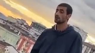 Sigma Şarkısı Ile Kitlenen Adam