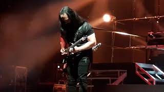 Dream Theater - Barstool Warrior live (John Petrucci solo)