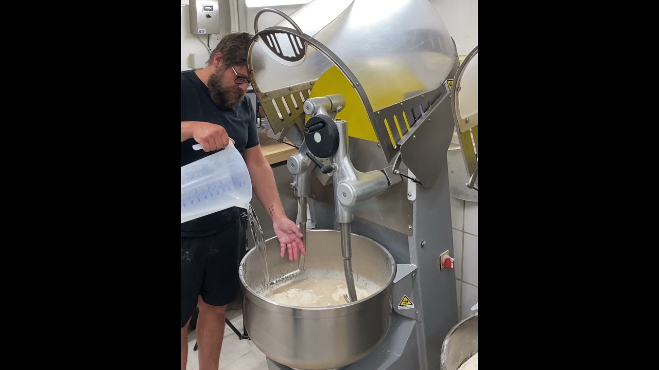 PETRIN A BRAS PLONGEANT C9